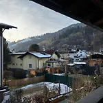 Δωμάτια σε οικογενειακή κατοικία Alpen Zell Am